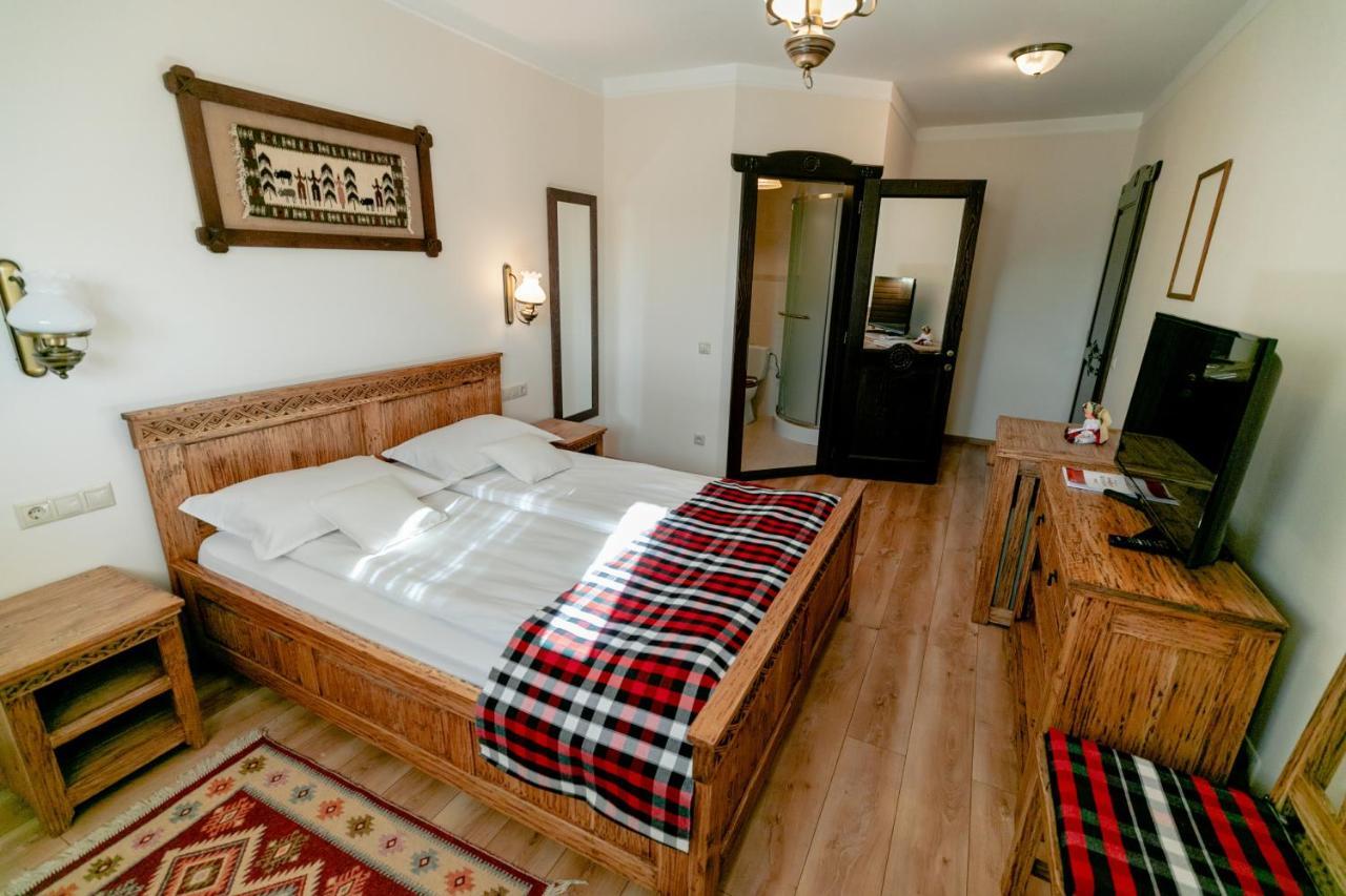 Glodeanca Hotel Eksteriør billede