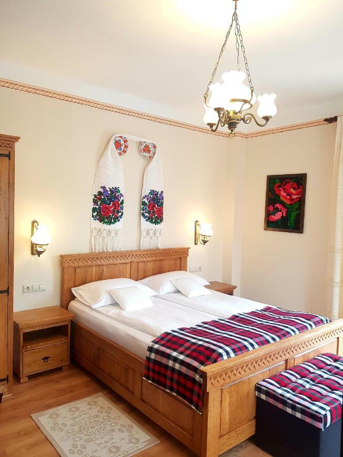 Glodeanca Hotel Eksteriør billede